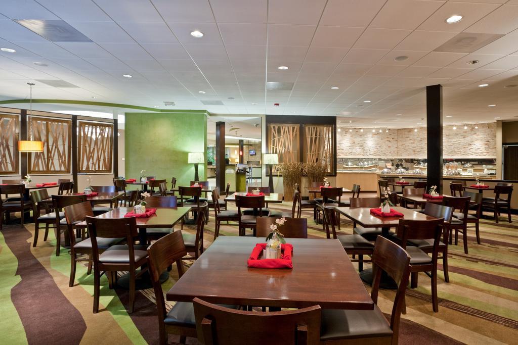 Holiday Inn Olathe Medical Center Restaurant billede